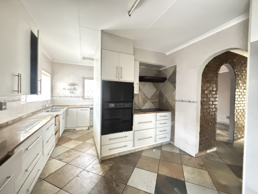 5 Bedroom Property for Sale in Del Judor Mpumalanga
