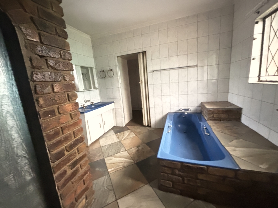 5 Bedroom Property for Sale in Del Judor Mpumalanga