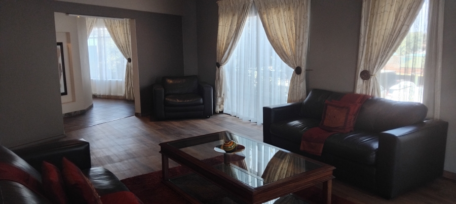 Commercial Property for Sale in Witbank Ext 16 Mpumalanga