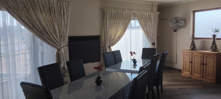 Commercial Property for Sale in Witbank Ext 16 Mpumalanga