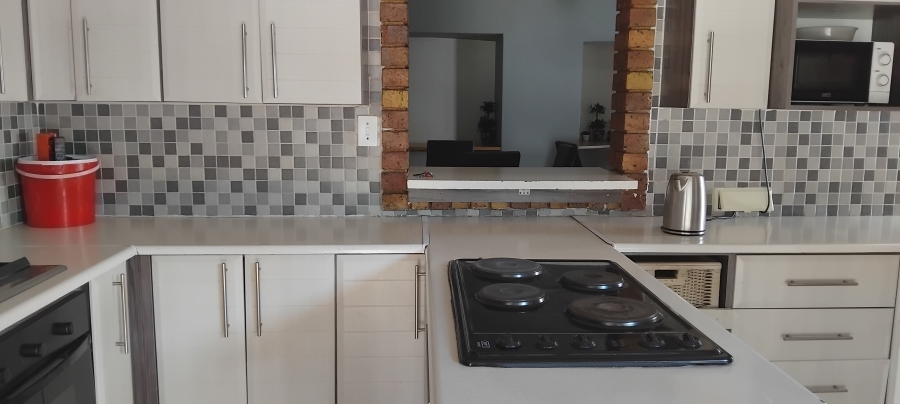 Commercial Property for Sale in Witbank Ext 16 Mpumalanga