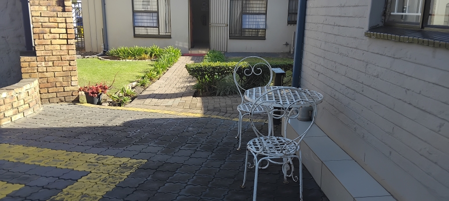 Commercial Property for Sale in Witbank Ext 16 Mpumalanga