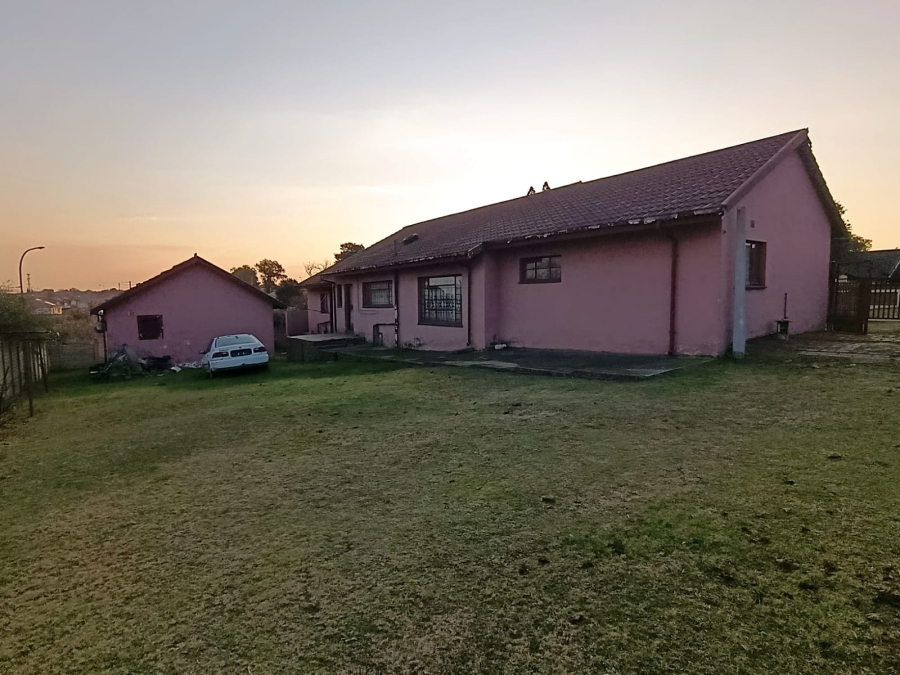 3 Bedroom Property for Sale in Tasbet Park Mpumalanga