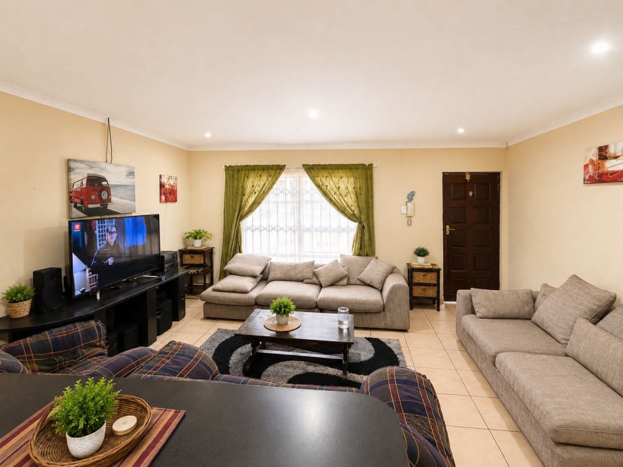 2 Bedroom Property for Sale in Secunda Mpumalanga