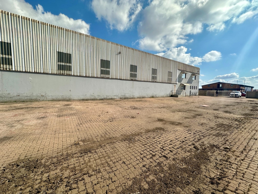 To Let Commercial Property for Rent in Vaalbank Mpumalanga