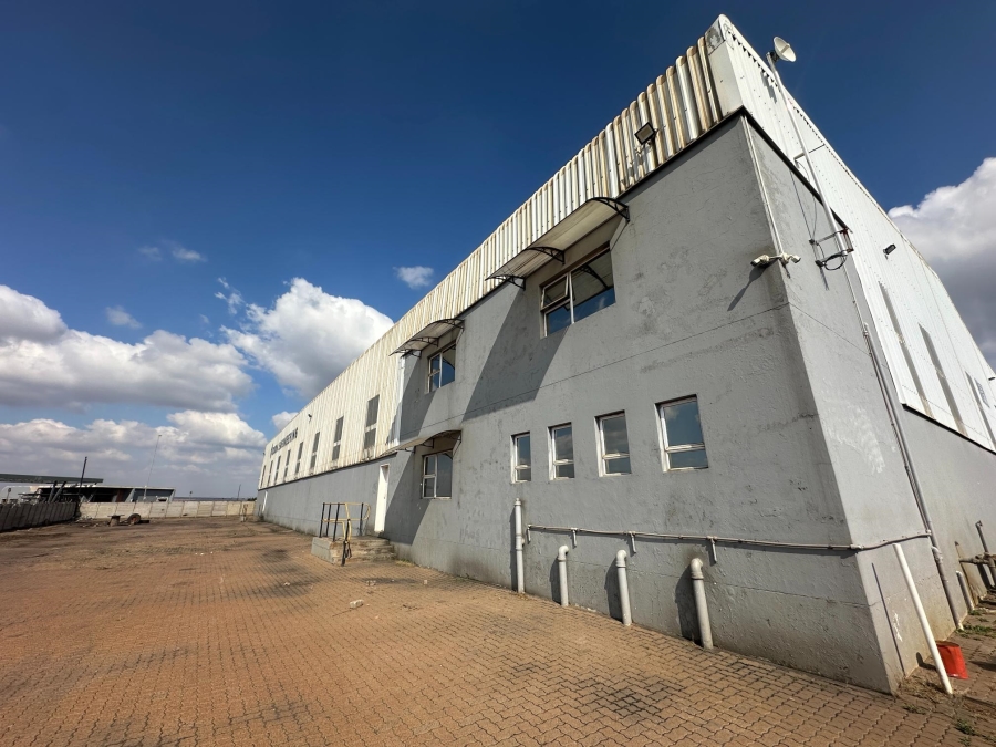 To Let Commercial Property for Rent in Vaalbank Mpumalanga