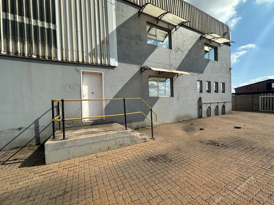 To Let Commercial Property for Rent in Vaalbank Mpumalanga