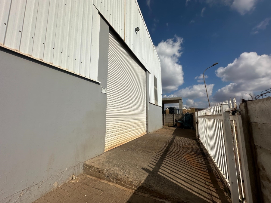 To Let Commercial Property for Rent in Vaalbank Mpumalanga