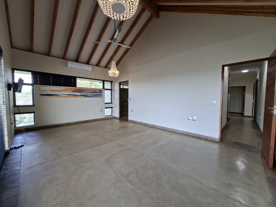 3 Bedroom Property for Sale in Uitsig Landgoed Estate Mpumalanga