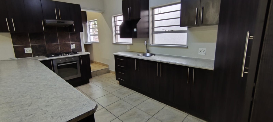3 Bedroom Property for Sale in Nelspruit Ext 5 Mpumalanga
