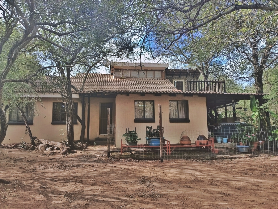 3 Bedroom Property for Sale in Marloth Park Mpumalanga