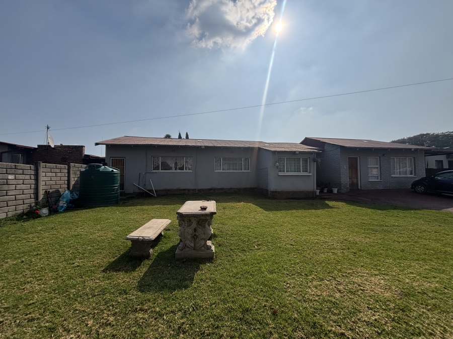 4 Bedroom Property for Sale in Witbank Ext 16 Mpumalanga