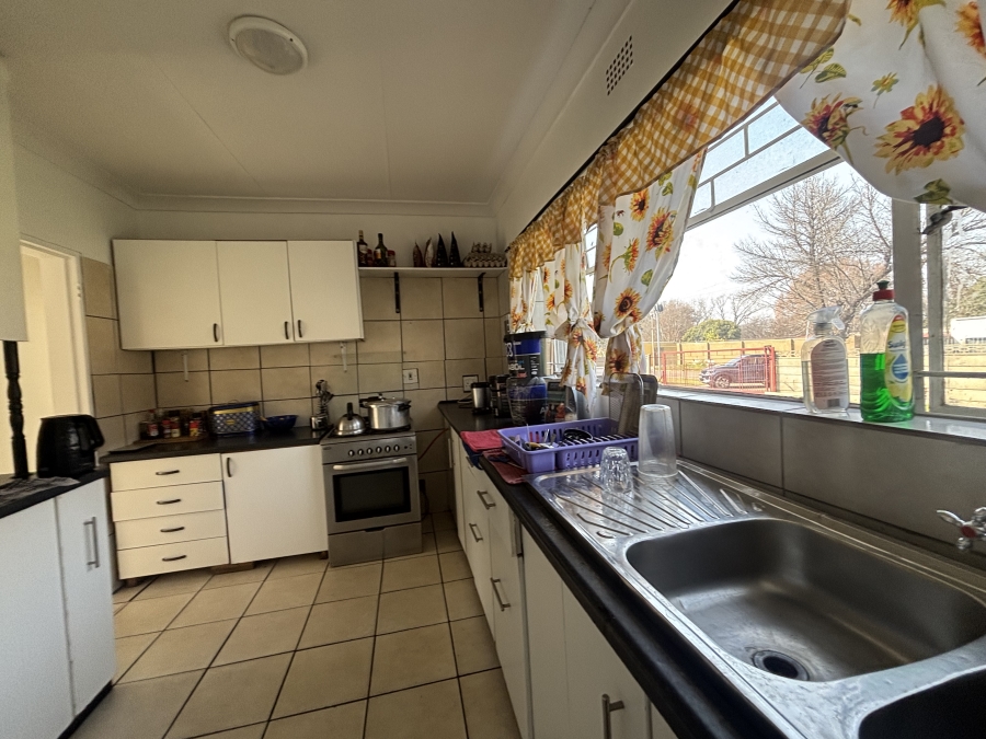 4 Bedroom Property for Sale in Witbank Ext 16 Mpumalanga