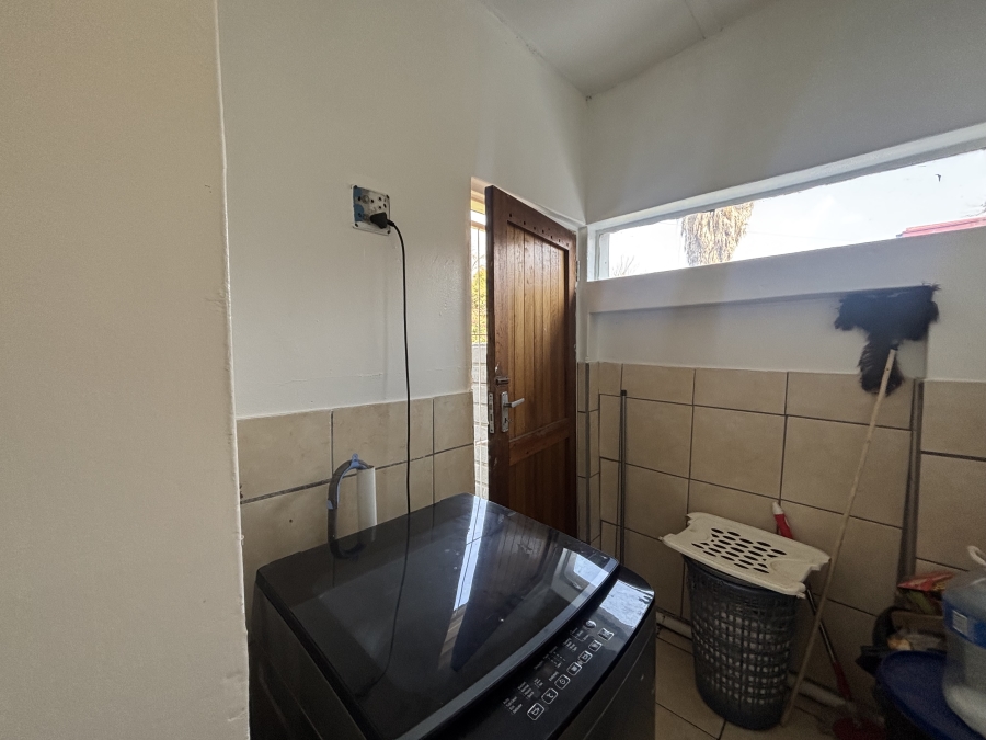 4 Bedroom Property for Sale in Witbank Ext 16 Mpumalanga