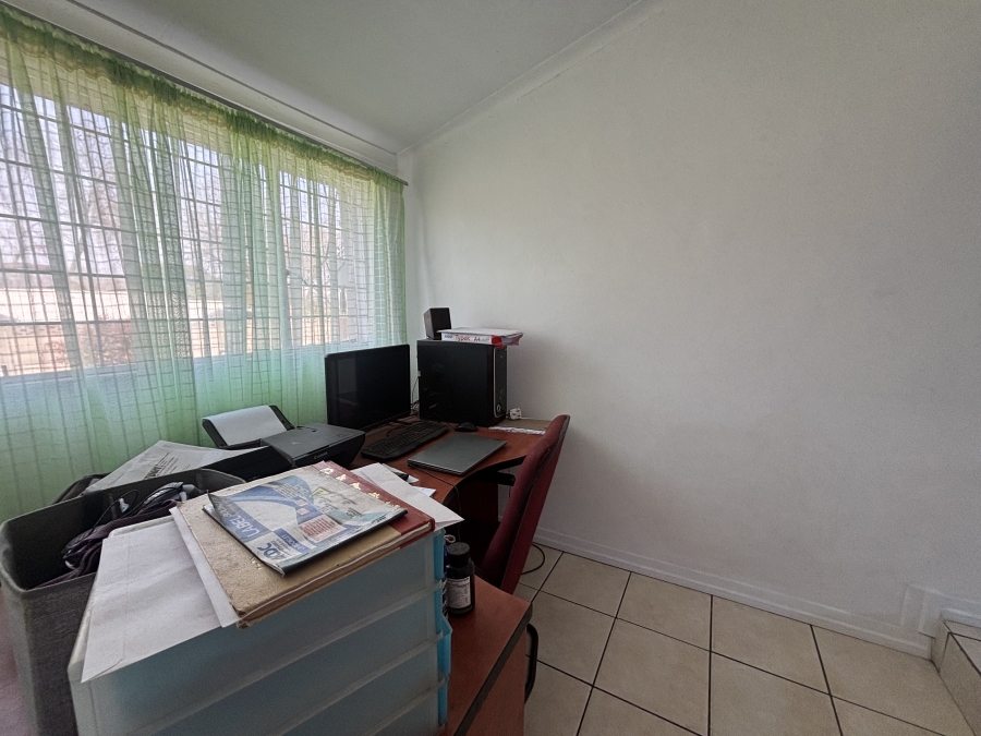 4 Bedroom Property for Sale in Witbank Ext 16 Mpumalanga
