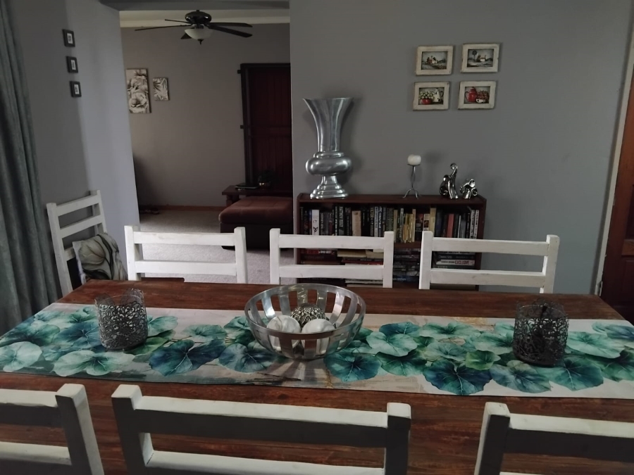 2 Bedroom Property for Sale in Reyno Ridge Mpumalanga