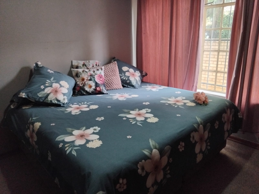 2 Bedroom Property for Sale in Reyno Ridge Mpumalanga