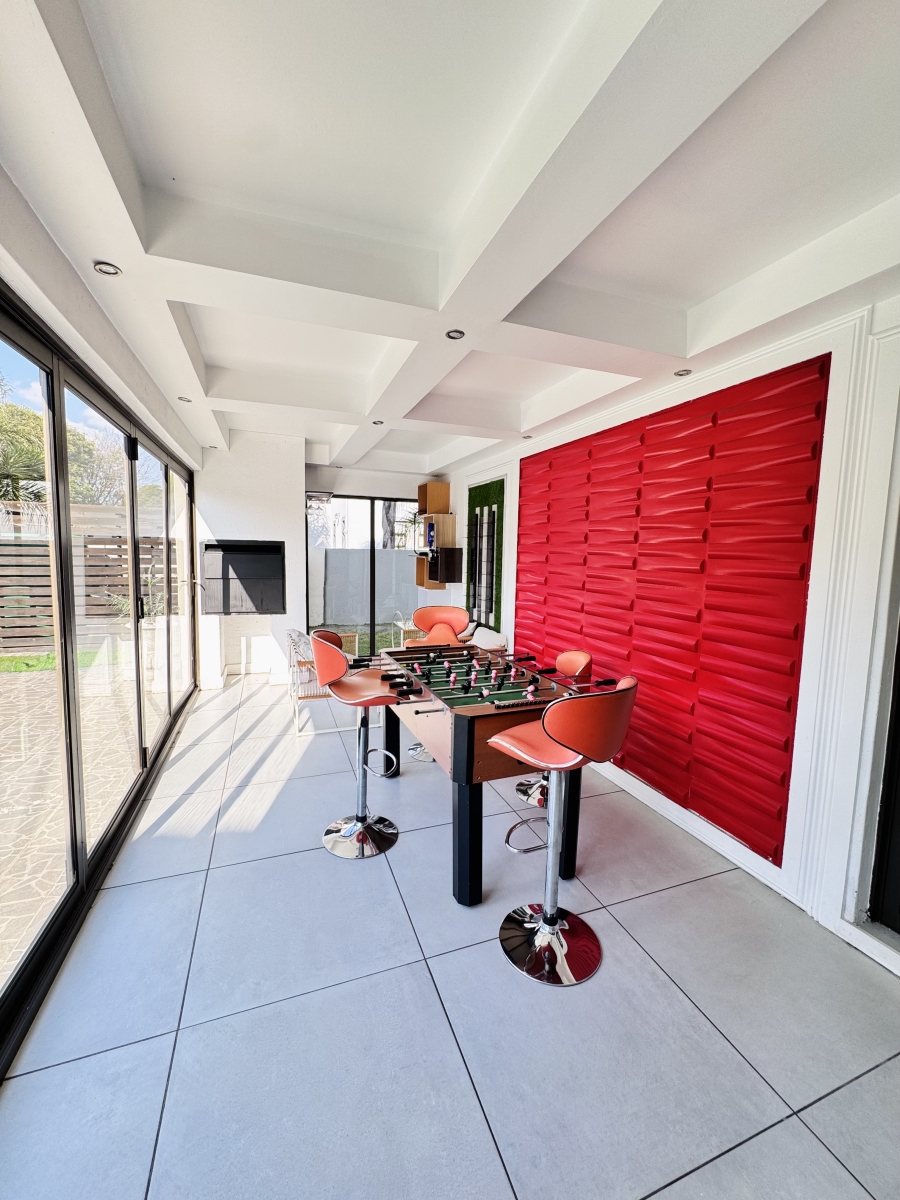 7 Bedroom Property for Sale in Reyno Ridge Mpumalanga