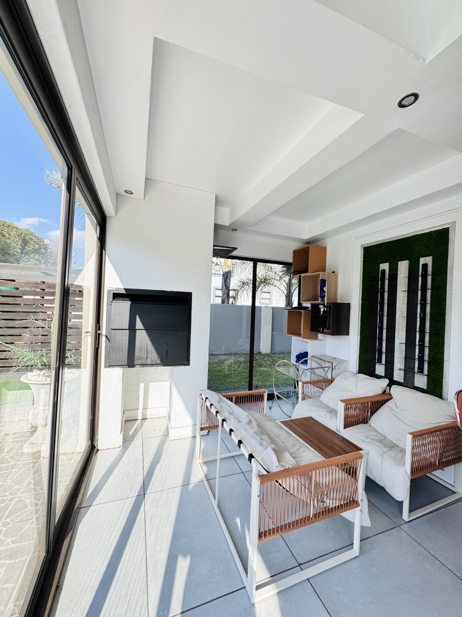 7 Bedroom Property for Sale in Reyno Ridge Mpumalanga