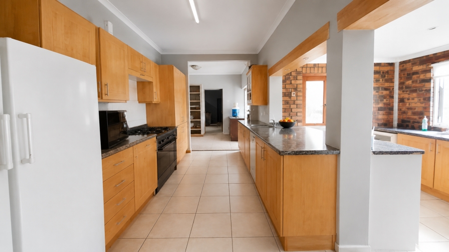 4 Bedroom Property for Sale in West Acres Ext 8 Mpumalanga