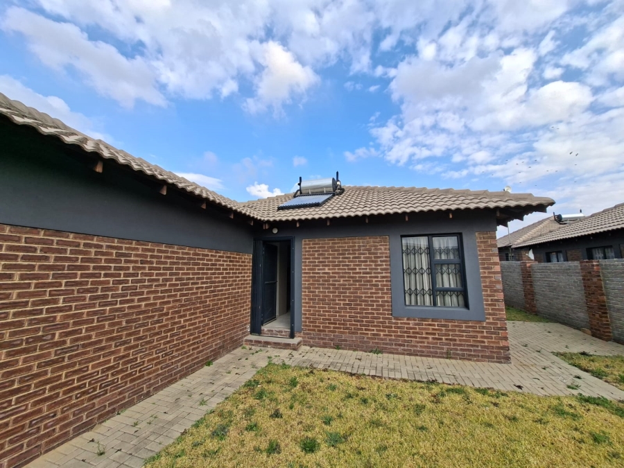 2 Bedroom Property for Sale in Secunda Mpumalanga