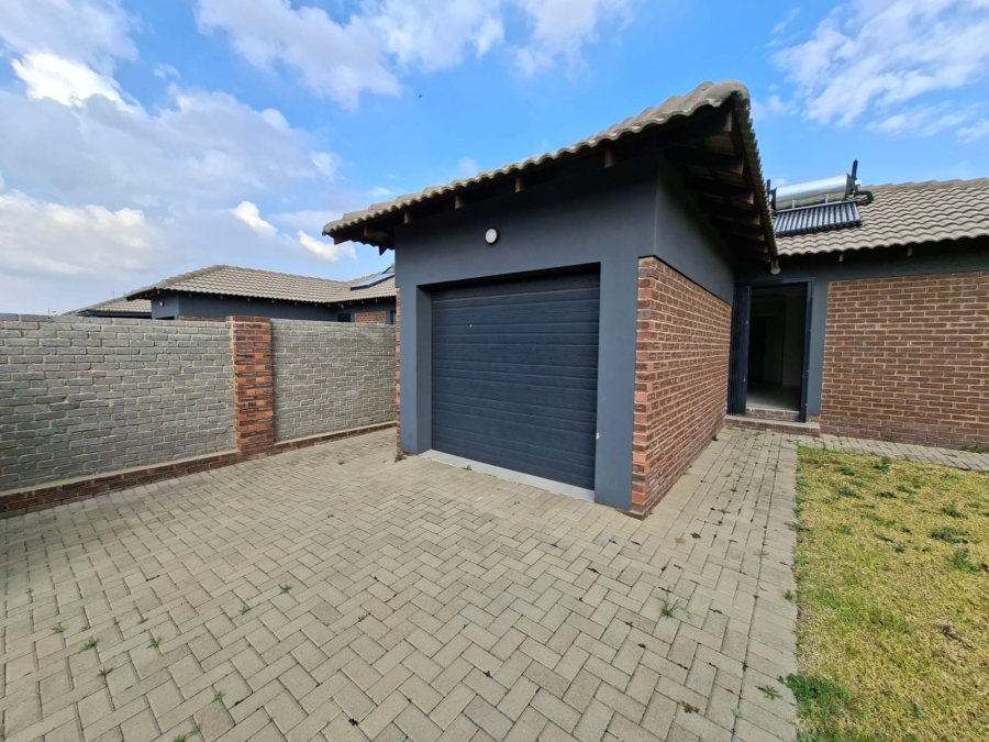 2 Bedroom Property for Sale in Secunda Mpumalanga