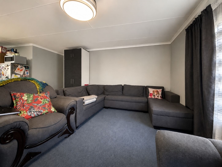 2 Bedroom Property for Sale in Secunda Mpumalanga