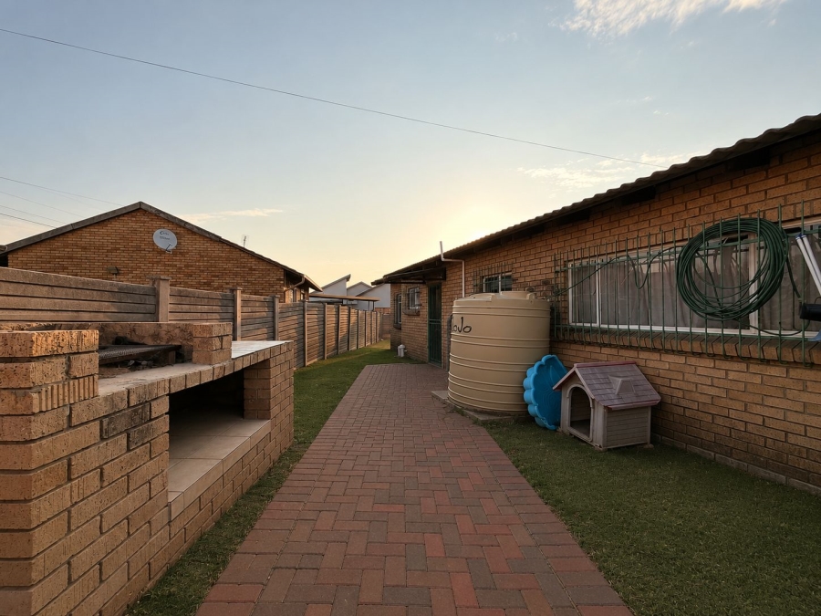 2 Bedroom Property for Sale in Secunda Mpumalanga