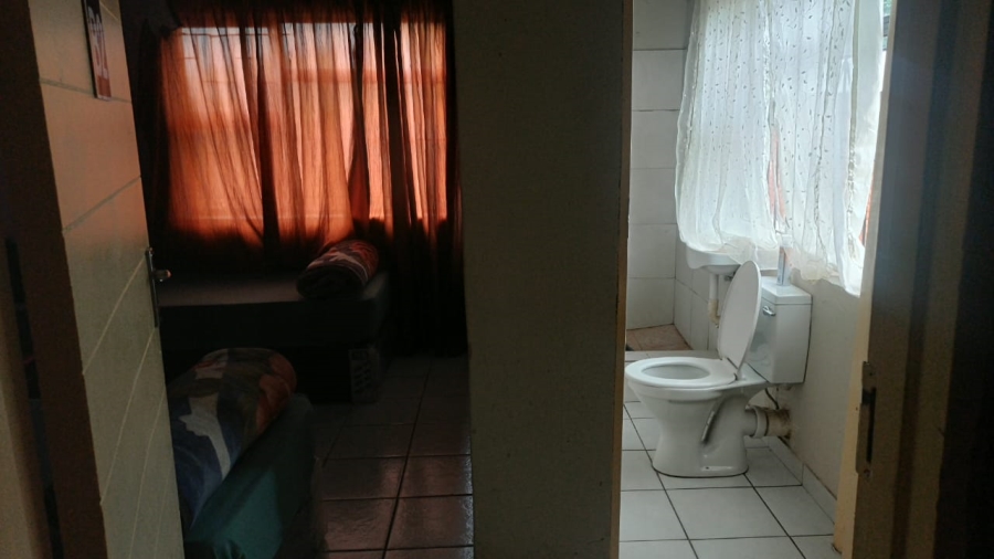 8 Bedroom Property for Sale in De Bruinpark Mpumalanga
