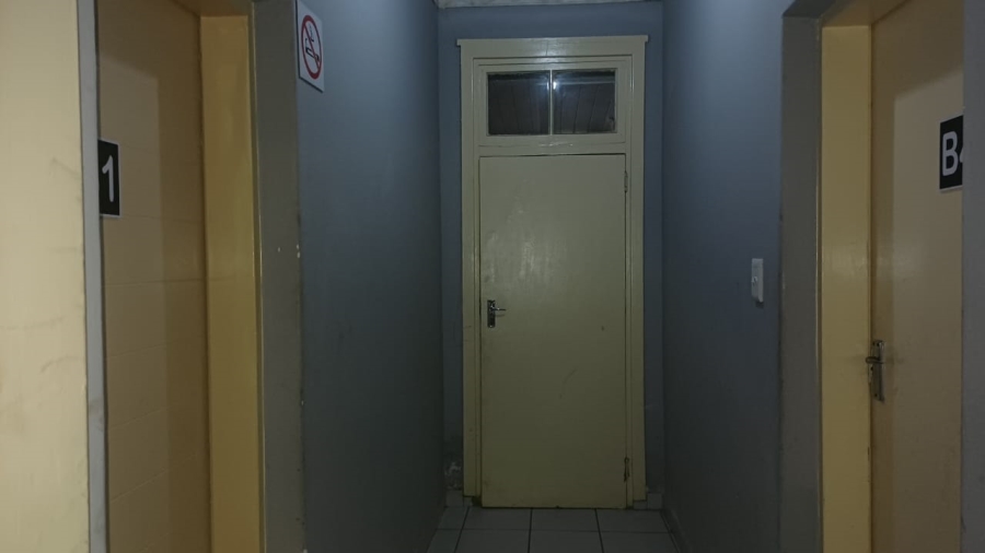 8 Bedroom Property for Sale in De Bruinpark Mpumalanga