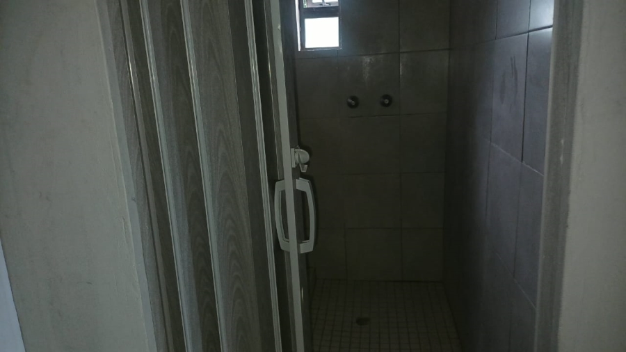 8 Bedroom Property for Sale in De Bruinpark Mpumalanga