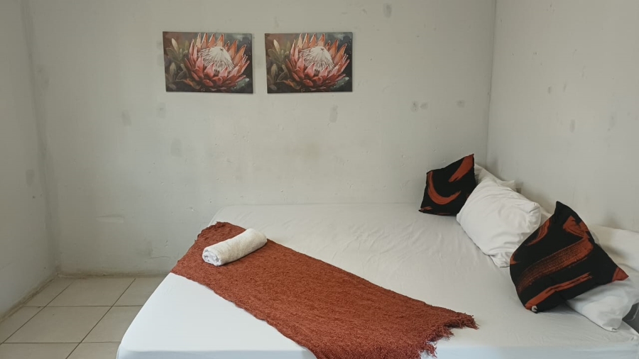 8 Bedroom Property for Sale in De Bruinpark Mpumalanga