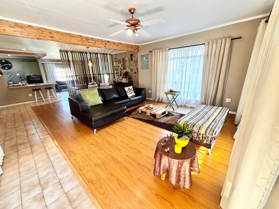 4 Bedroom Property for Sale in Kruinpark Mpumalanga