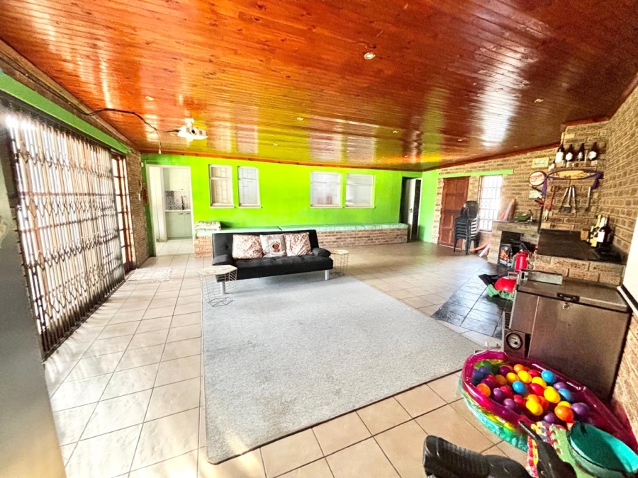 4 Bedroom Property for Sale in Kruinpark Mpumalanga