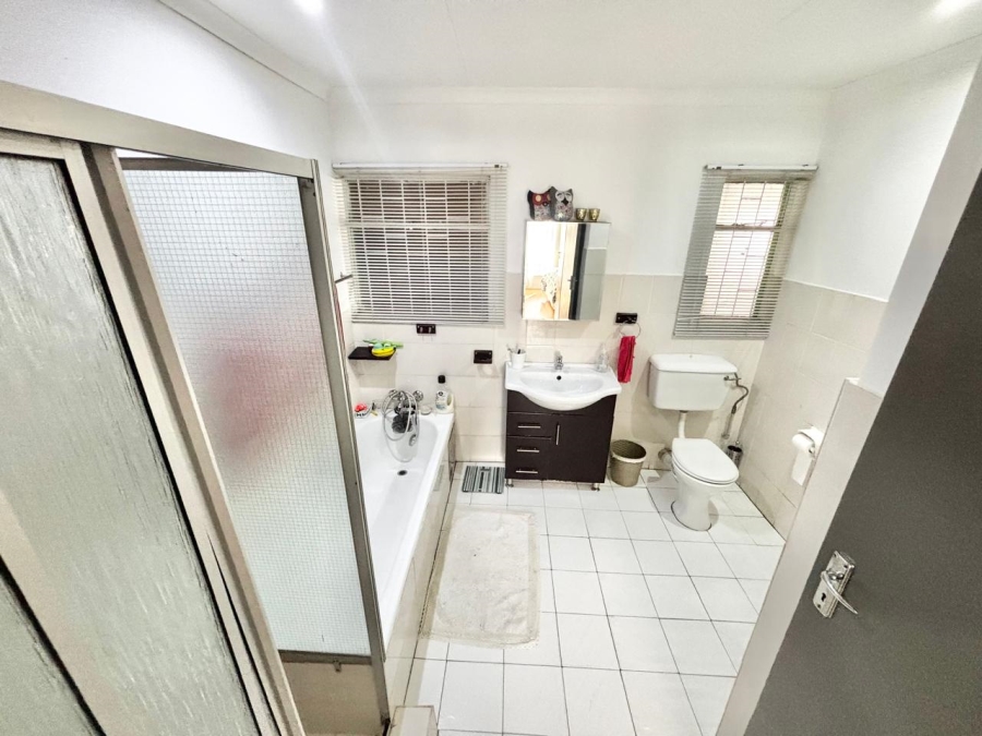 4 Bedroom Property for Sale in Kruinpark Mpumalanga