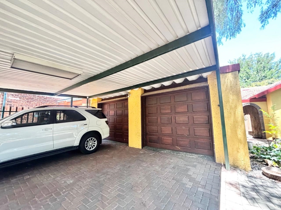 4 Bedroom Property for Sale in Sunset Park Mpumalanga