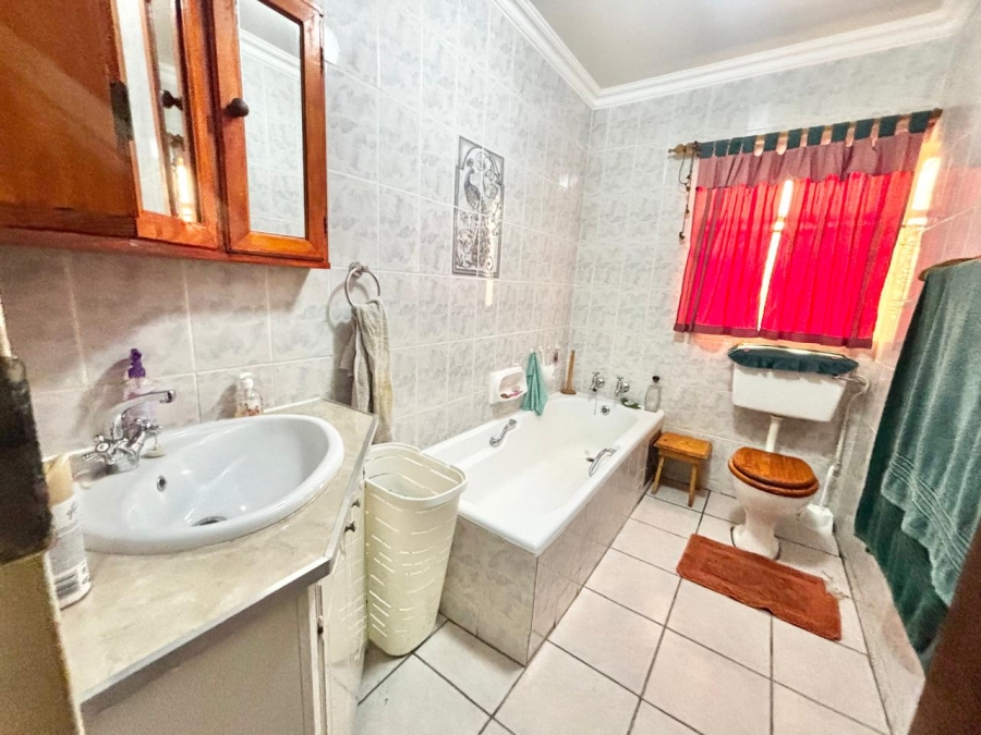 4 Bedroom Property for Sale in Sunset Park Mpumalanga