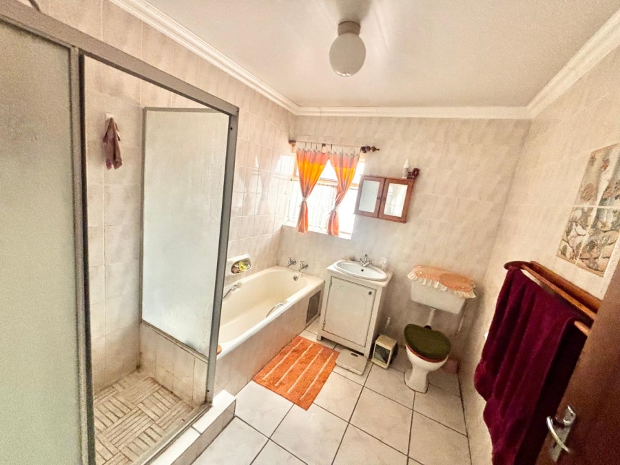 4 Bedroom Property for Sale in Sunset Park Mpumalanga