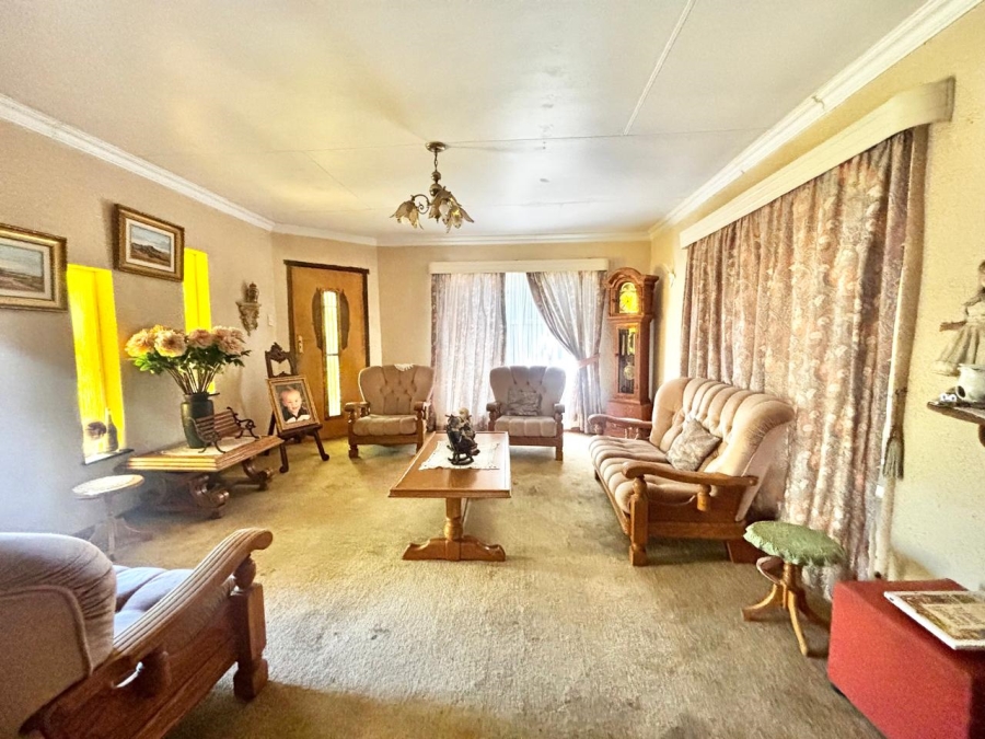 4 Bedroom Property for Sale in Sunset Park Mpumalanga