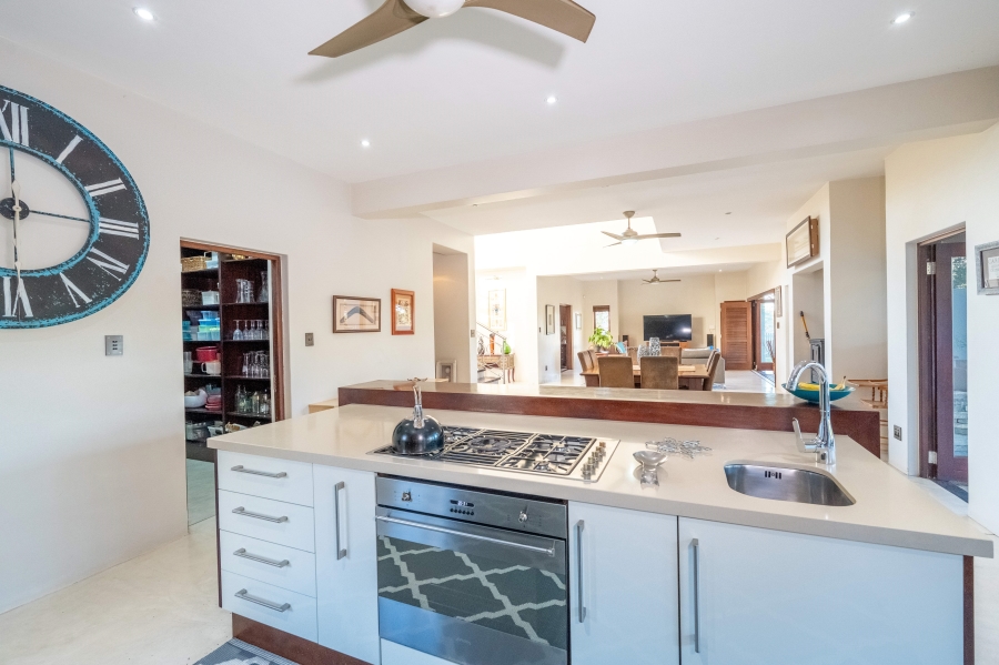 5 Bedroom Property for Sale in The Rest Nature Estate Mpumalanga