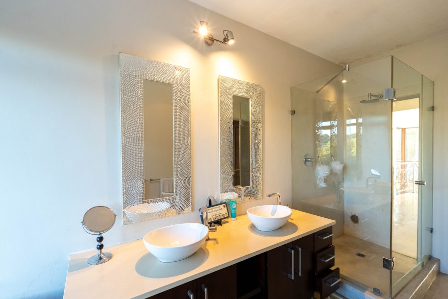 5 Bedroom Property for Sale in The Rest Nature Estate Mpumalanga