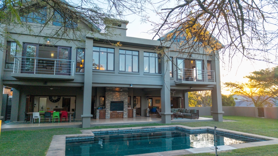 5 Bedroom Property for Sale in The Rest Nature Estate Mpumalanga