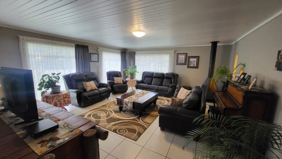 4 Bedroom Property for Sale in Secunda Mpumalanga