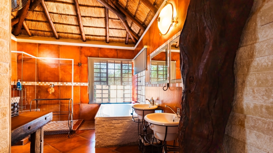 3 Bedroom Property for Sale in Marloth Park Mpumalanga