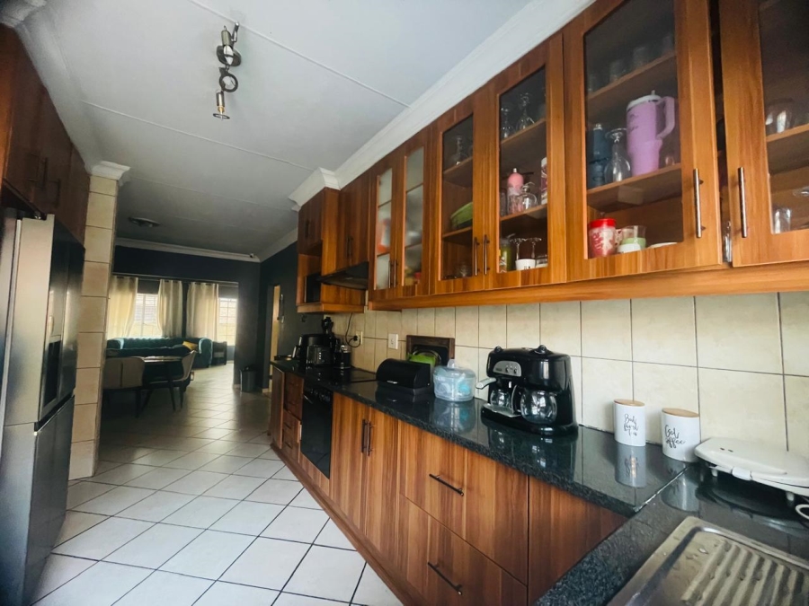 3 Bedroom Property for Sale in Mineralia Mpumalanga