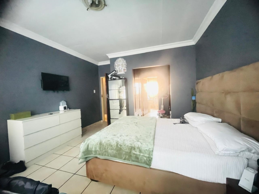 3 Bedroom Property for Sale in Mineralia Mpumalanga