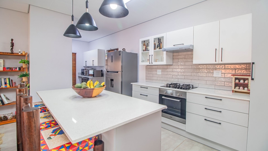 3 Bedroom Property for Sale in Bateleur Estate Mpumalanga
