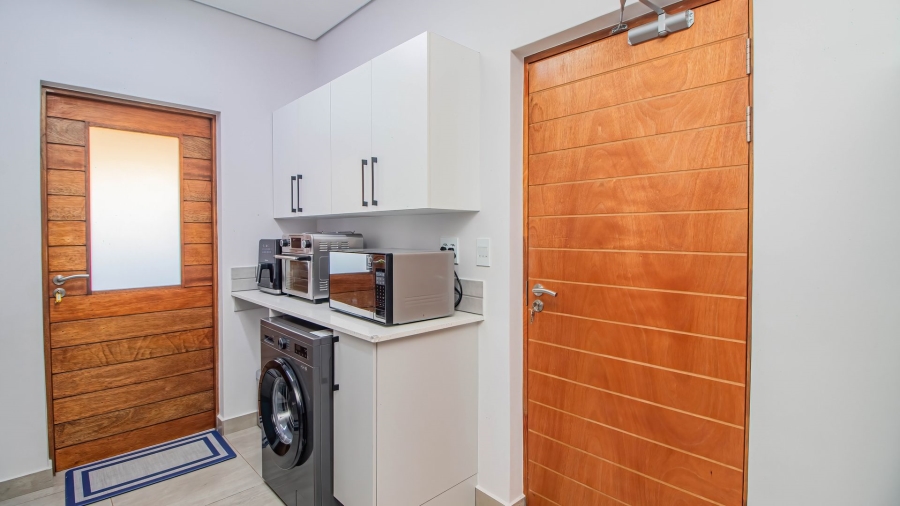 3 Bedroom Property for Sale in Bateleur Estate Mpumalanga