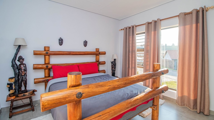 3 Bedroom Property for Sale in Bateleur Estate Mpumalanga