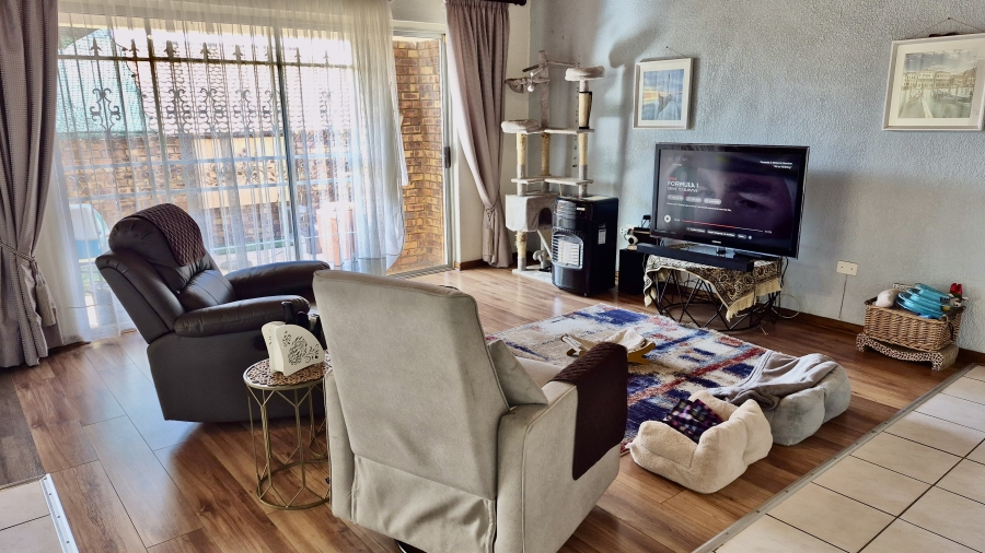 4 Bedroom Property for Sale in Die Heuwel Mpumalanga